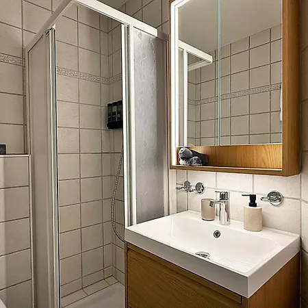 C8 - Zentrale Oase, Ski, Berge Spass, 45m2, Fuer 2p Lägenhet St. Moritz
